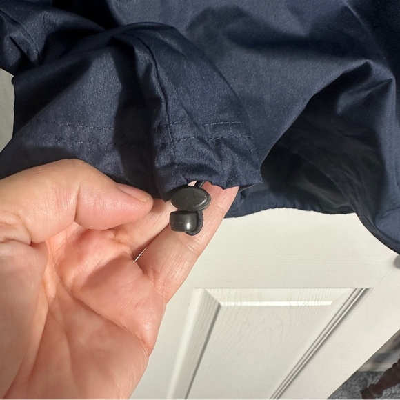 Syracuse Univ. sz M 1/4 zip windbreaker, unlined, hooded, collegiate, layer - Picture 8 of 10